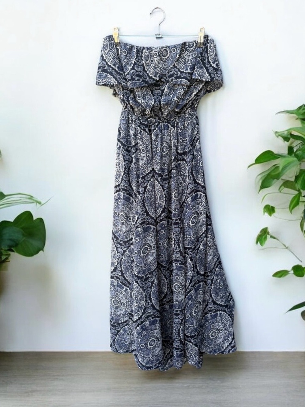 Hollister Navy Paisley Strapless Boho Dress Size Small